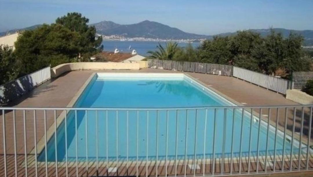 Studio Avec Terasse Vue Mer Porticcio  Exteriér fotografie